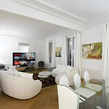 Elegant - Eiffel Tower Apartmán